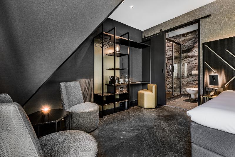 סוויטת ג'וניור, Le Petit Marin Boutique