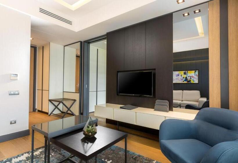 キングサイズベッドのデラックスルーム, The Fortyfive Business Hotel & Spa