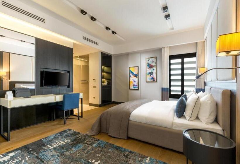 キングサイズベッドのデラックスルーム, The Fortyfive Business Hotel & Spa