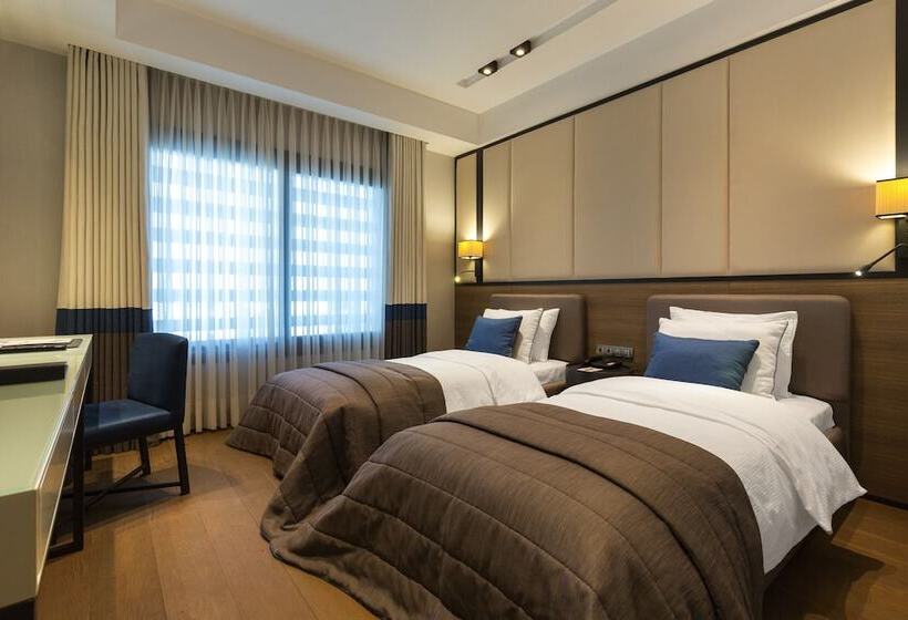 デラックスルーム, The Fortyfive Business Hotel & Spa