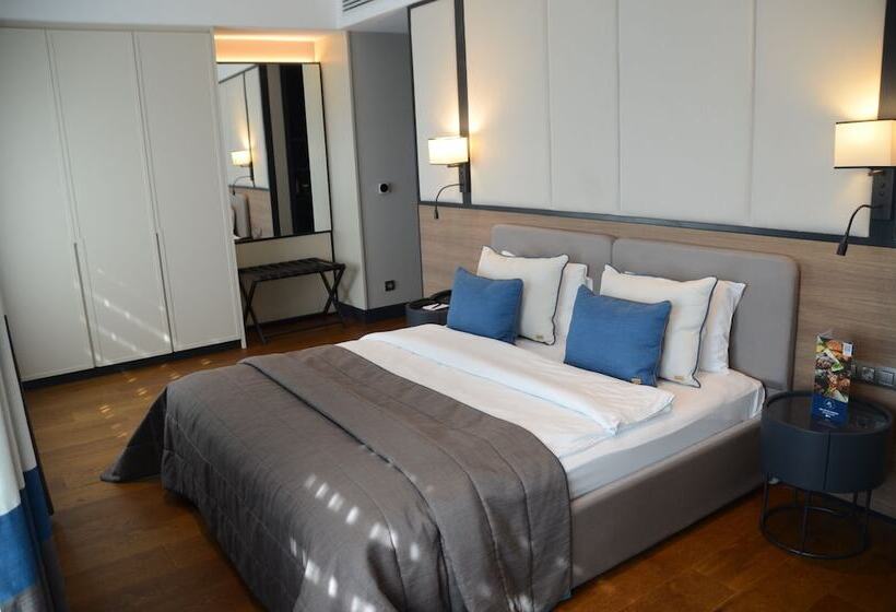 デラックスルーム, The Fortyfive Business Hotel & Spa