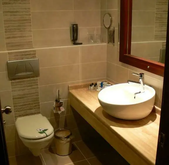 キングサイズベッドのスイートルーム, İğneada Resort Hotel & Spa