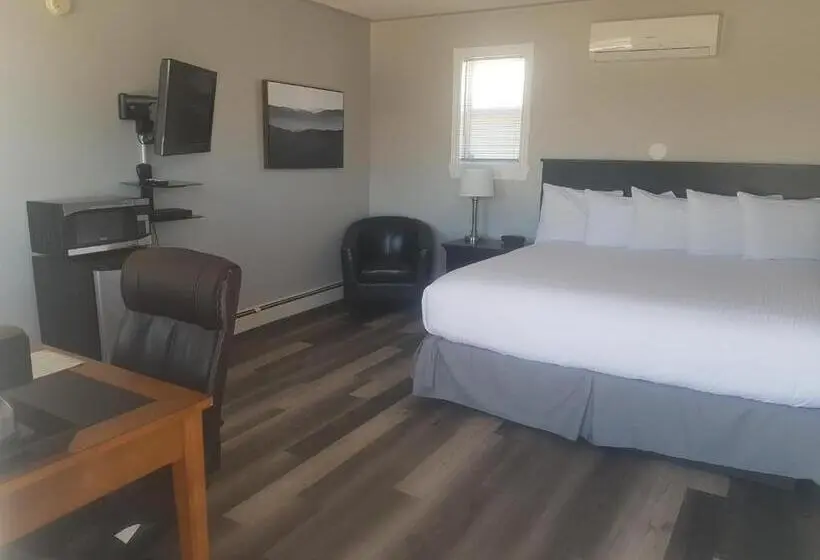 キングサイズベッドのスーペリアルーム, Middleton Motel & Suites