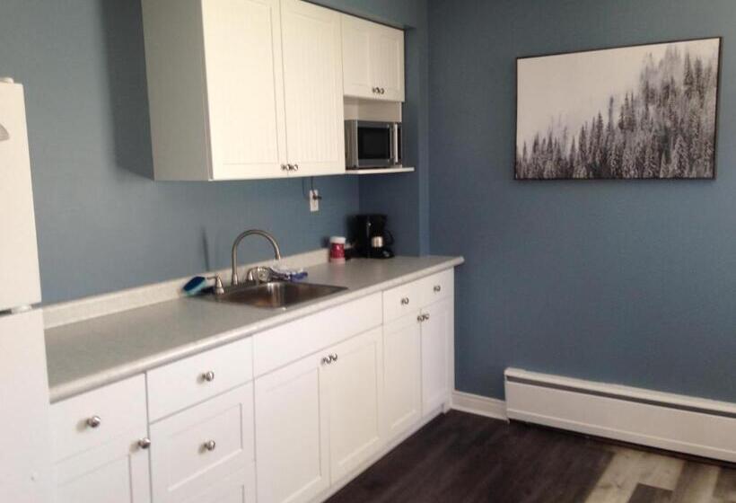 جناح سرير كينج, Middleton Motel & Suites