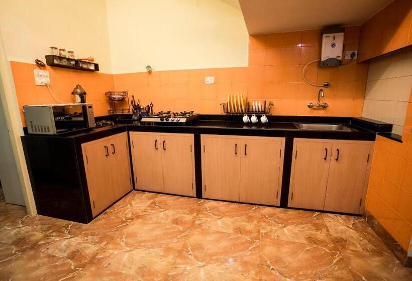 1 Bedroom Villa, Darryl Ribeiro S 2bhk & 3bhk Apartment In A Villa