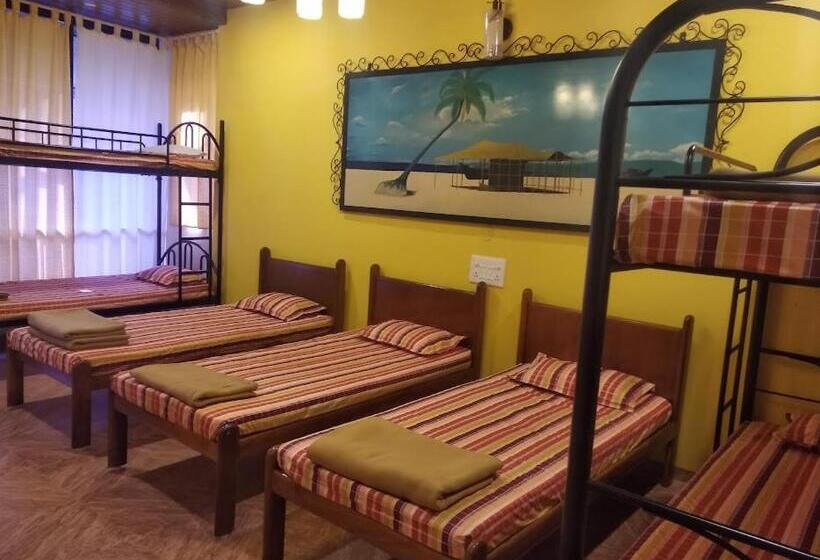 Standard Studio, Darryl Ribeiro S 2bhk & 3bhk Apartment In A Villa