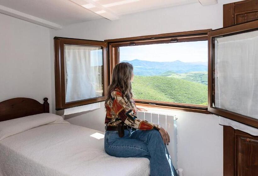 Standard Szoba, L'aquila