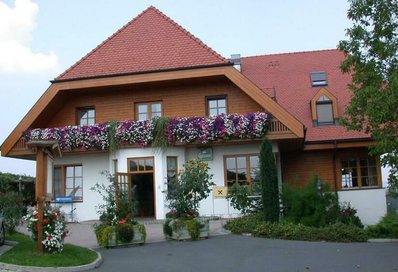 Номер Стандарт, Weinlandhof