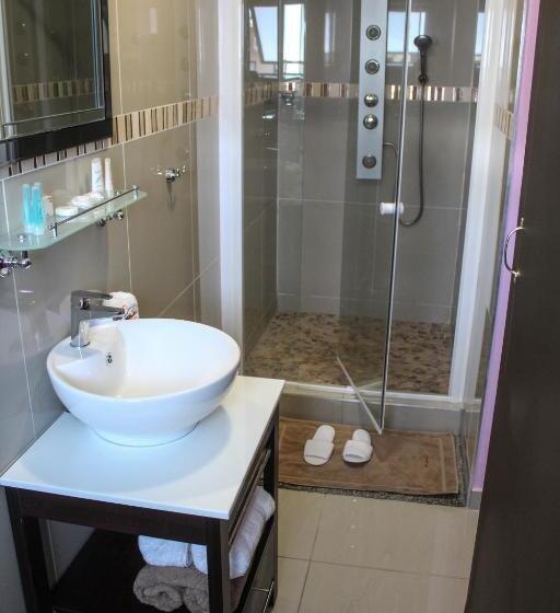 اتاق لوکس, A Z Boutique Guesthouse