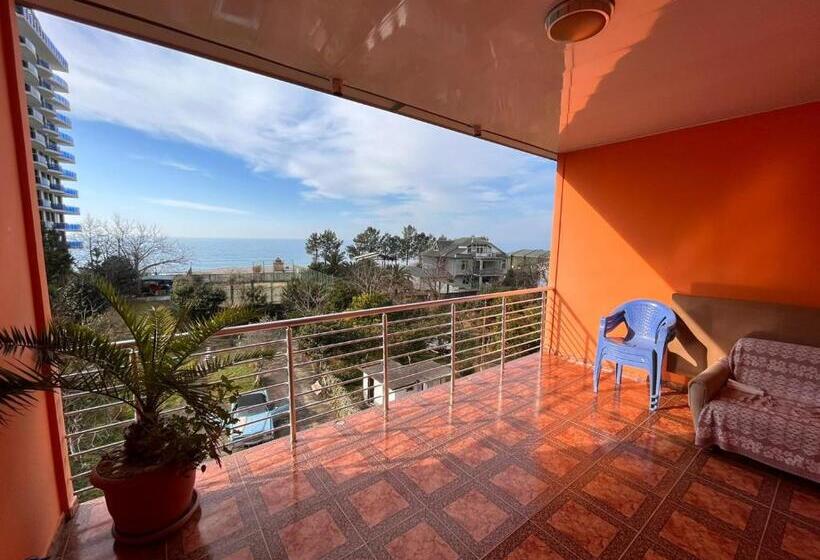اتاق استاندارد با چشم‌انداز دریا, Kvariati   Guest House