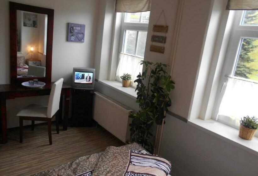 غرفة قياسية, Pension A Restaurant Vesna   české švýcarsko