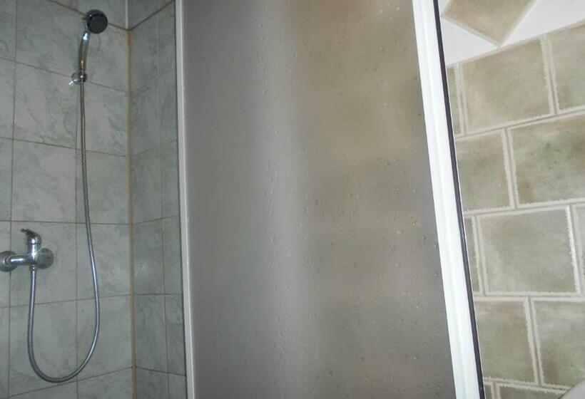 غرفة قياسية رباعية, Pension A Restaurant Vesna   české švýcarsko