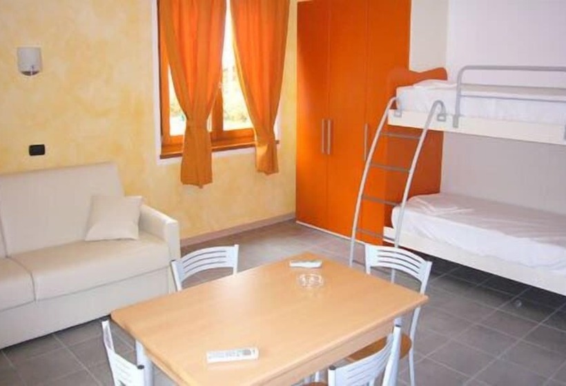 Студио Стандарт Вид на Горы, Residence Colombo