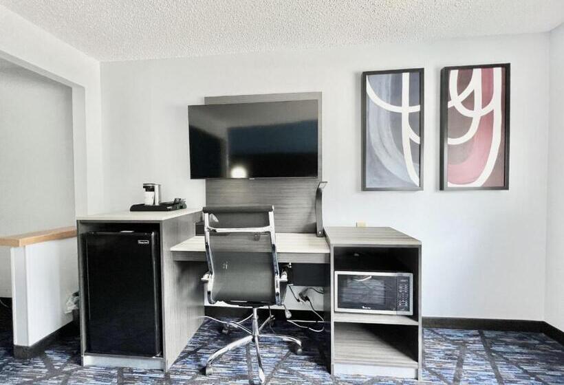 جناح سرير كينج, Americinn By Wyndham Quincy