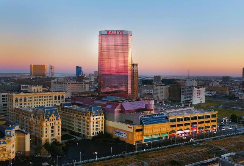 带大床的经典房间, Bally S Atlantic City Hotel & Casino