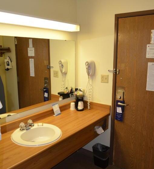 Люкс Кровать Кинг, Baymont By Wyndham Davenport