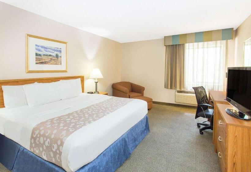 Номер Стандарт, Baymont By Wyndham Davenport