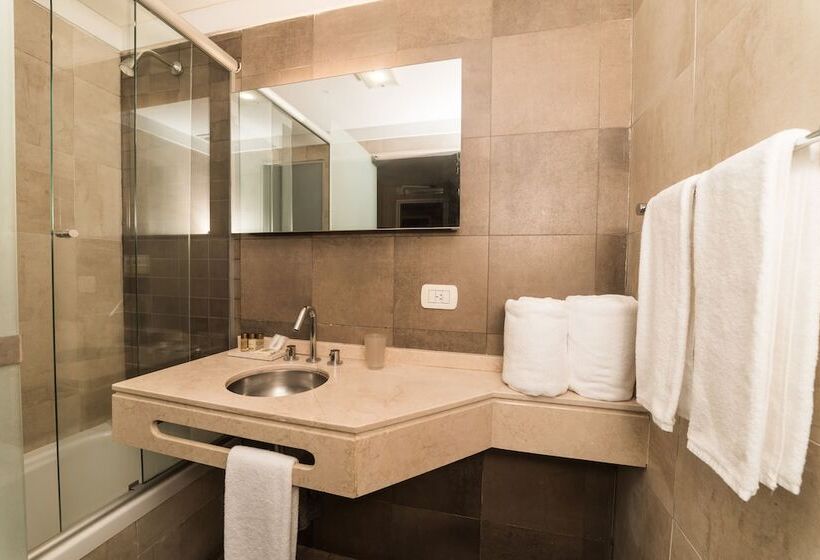 Escritório Superior, Recoleta Park by Bens