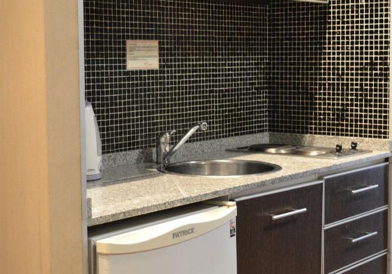 Escritório Superior, Recoleta Park by Bens