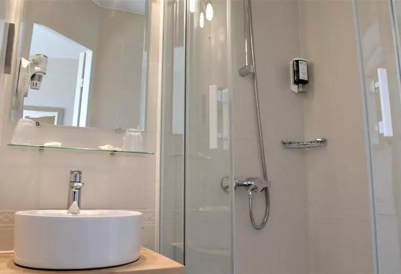 スタンダードルーム, Brit Hotel Quimper Nord