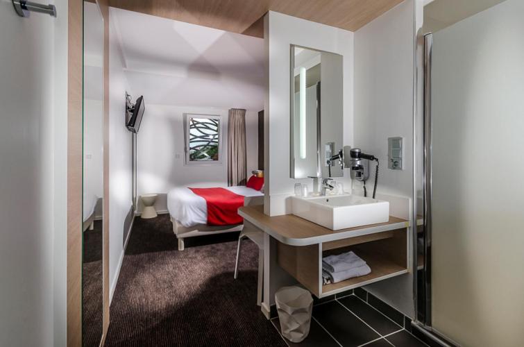 חדר סופריור עם מיטת קינג, Brit Hotel Quimper Nord