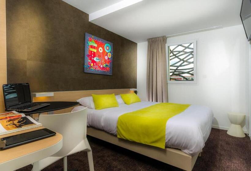 חדר סופריור עם מיטת קינג, Brit Hotel Quimper Nord