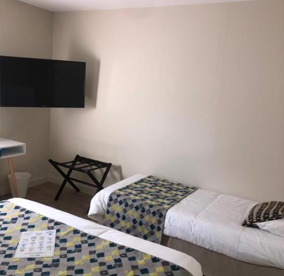 اتاق سوپریور سه تخته, Brit Hotel Quimper Nord