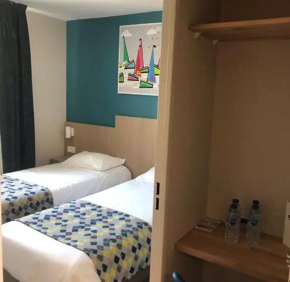 スーペリアの４人部屋, Brit Hotel Quimper Nord