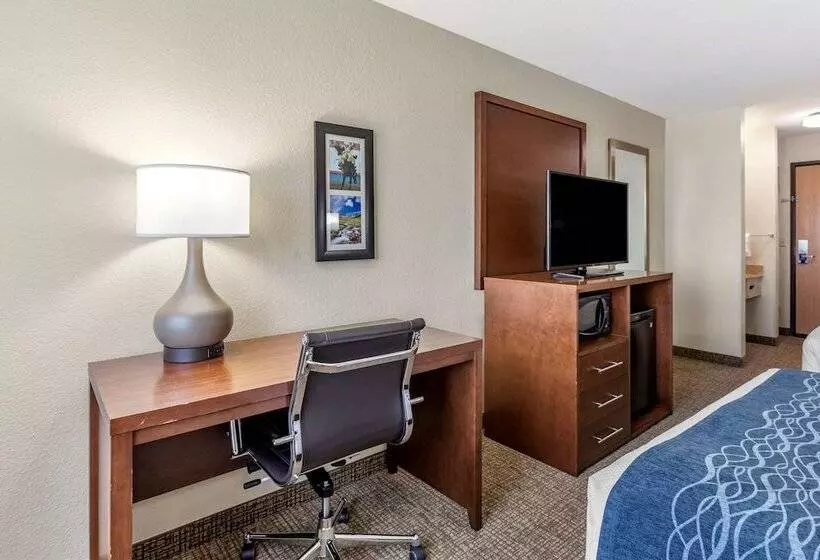 身障者適用スイートルーム, Comfort Inn & Suites Greeley