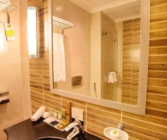 اتاق استاندارد با تخت بزرگ, Copthorne Al Jahra Hotel & Resort