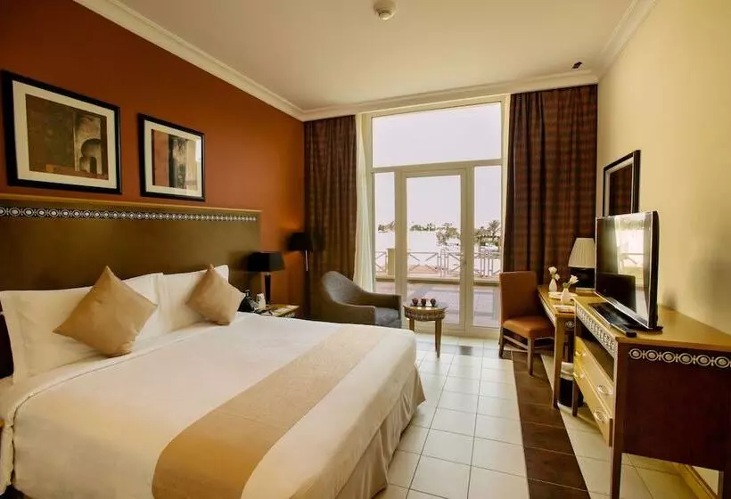 اتاق استاندارد با تخت بزرگ, Copthorne Al Jahra Hotel & Resort