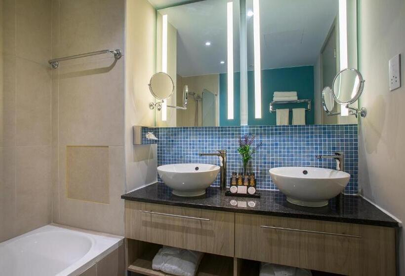 シングルデラックスルーム, Leonardo Cypria Bay