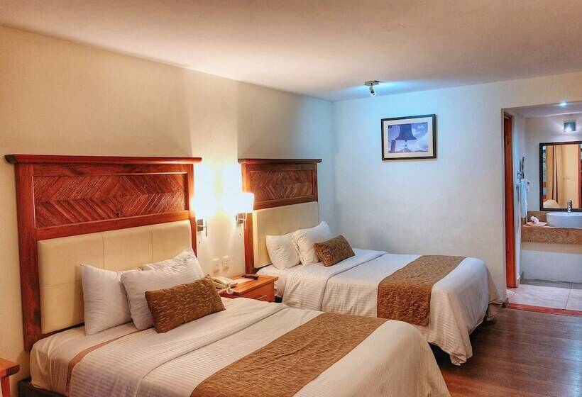 Номер Стандарт 2 Двуспальные Кровати, Plaza Magnolias