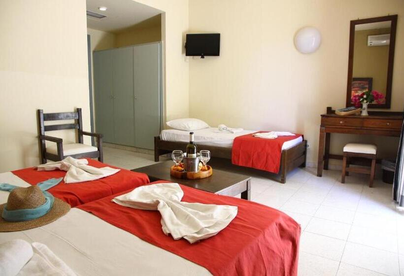 标准三人间, Porto Plazza