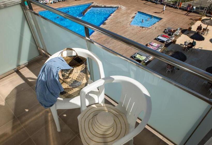 חדר סטנדרט נוף לבריכה, Rvhotels Nautic Park