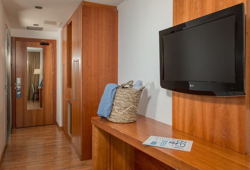 غرفة قياسية ثلاثية, Rvhotels Nautic Park