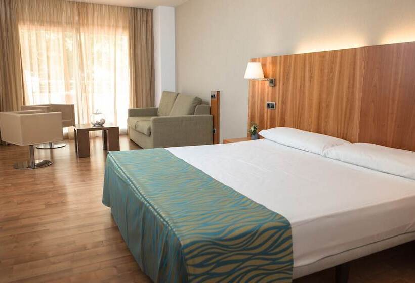 جناح جونيور, Rvhotels Nautic Park