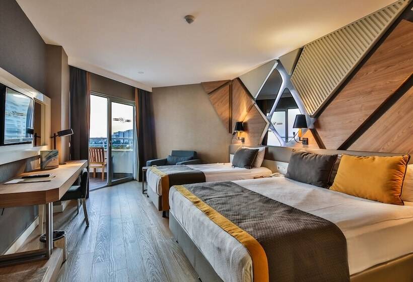 اتاق استاندارد با چشمانداز دریا, Saturn Palace Resort All Inclusive