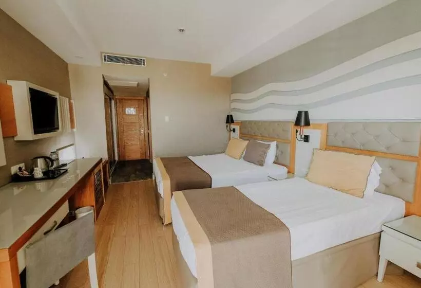 اتاق استاندارد با چشم‌انداز دریا, Saturn Palace Resort   All Inclusive