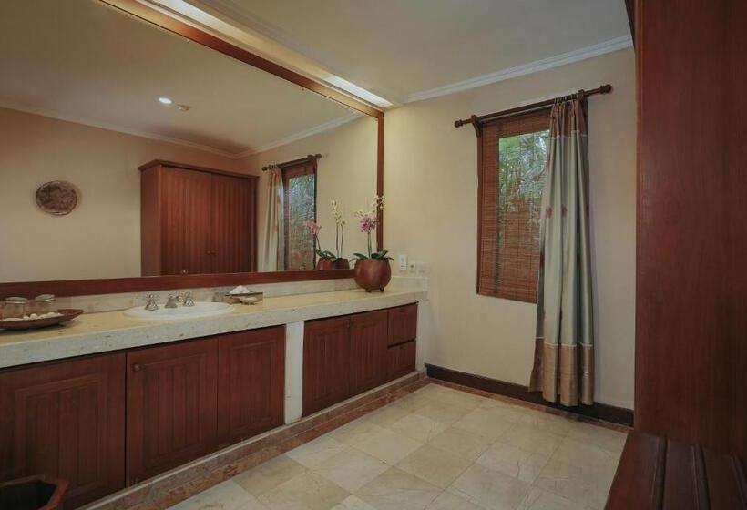 וילה דלוקס חדר שינה 1, Parigata Villas Resort