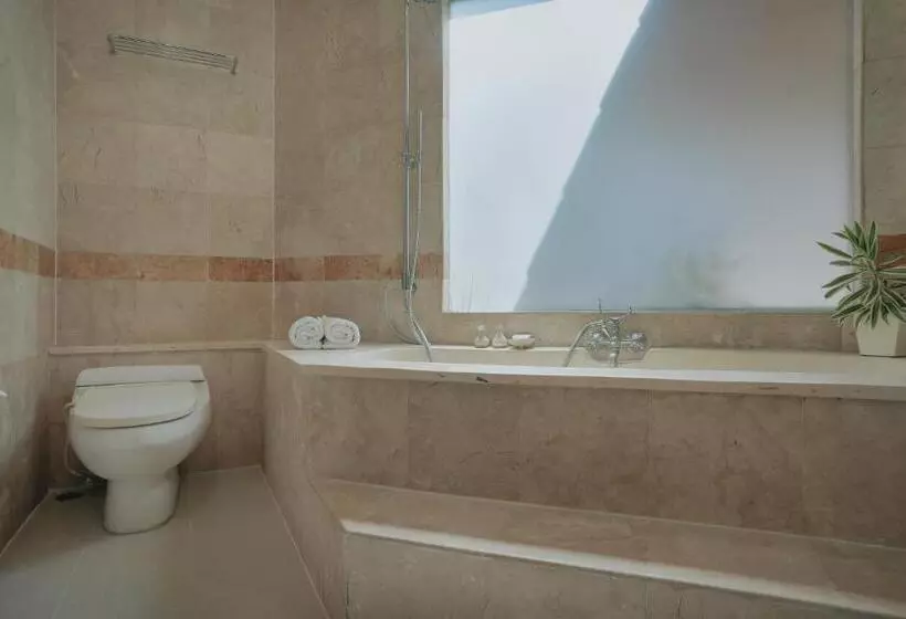 プール付き１ベッドルームヴィラ, Parigata Villas Resort