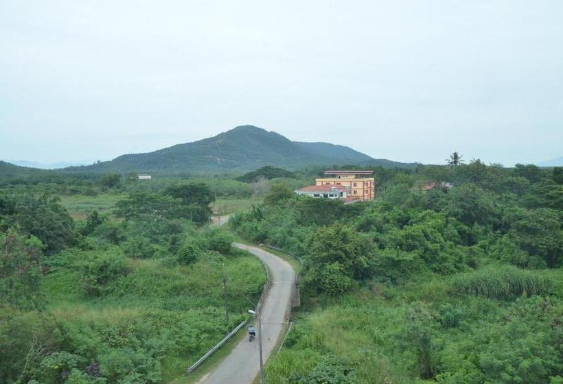 家庭间, Riverview