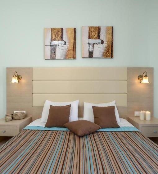 Номер Стандарт Трехместный, Anatoli