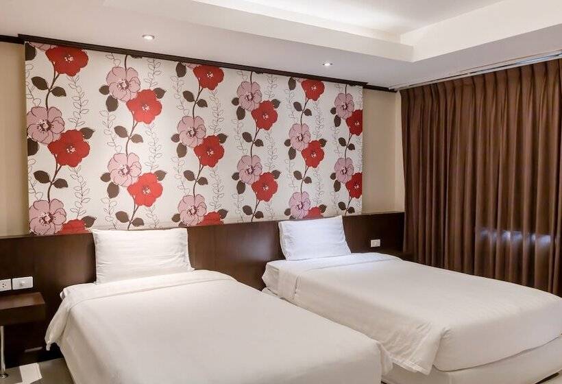 标准间, Avana Hotel And Convention Centre