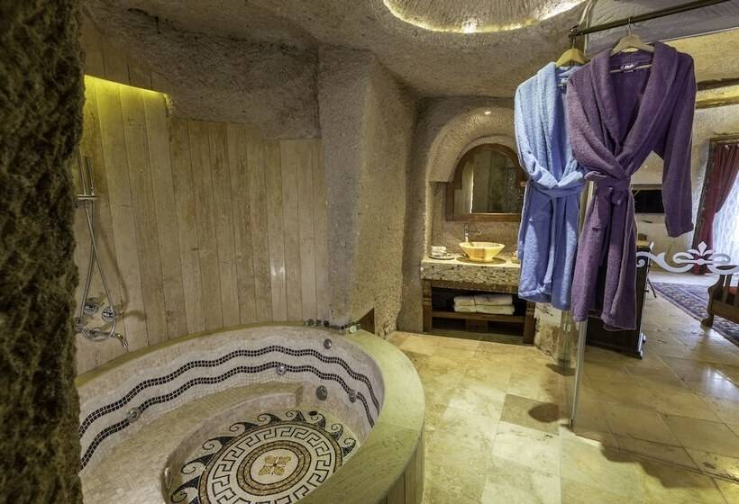 סוויטה, Cappadocia Gamirasu Cave