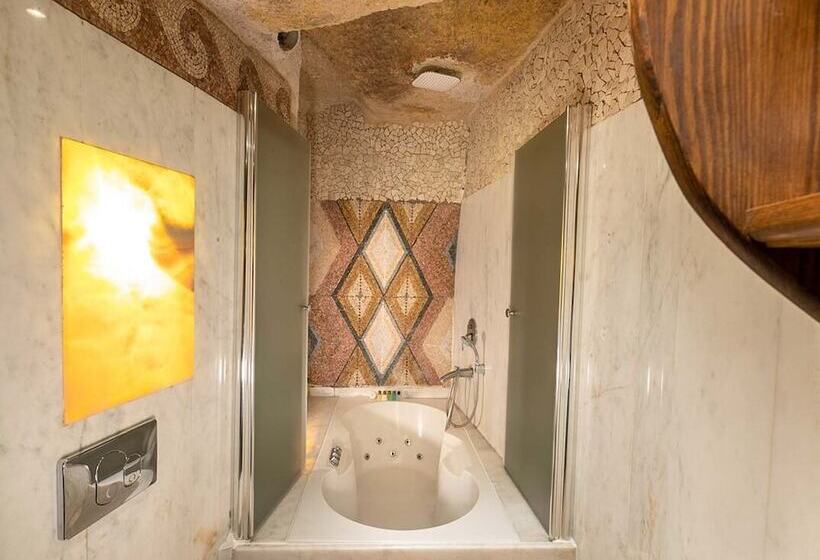 סוויטה, Cappadocia Gamirasu Cave