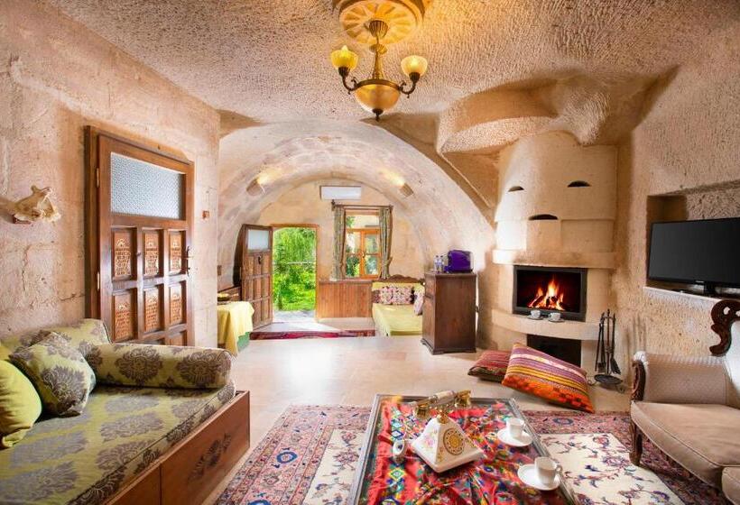 סוויטה, Cappadocia Gamirasu Cave