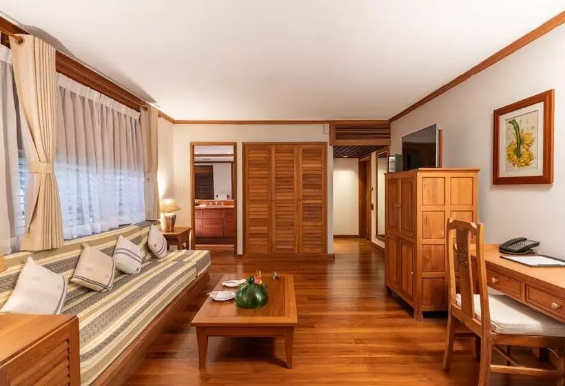 Suite Junior, Governor S Residence