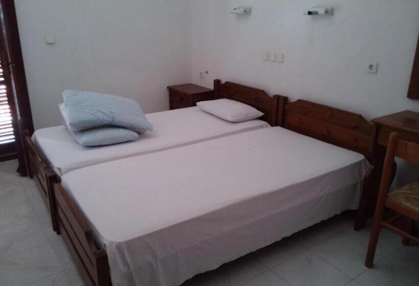 스탠다드 룸, Hellinikon