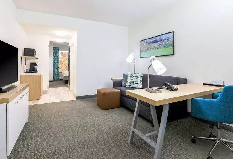 スイート, Hilton Garden Inn Tulsa South